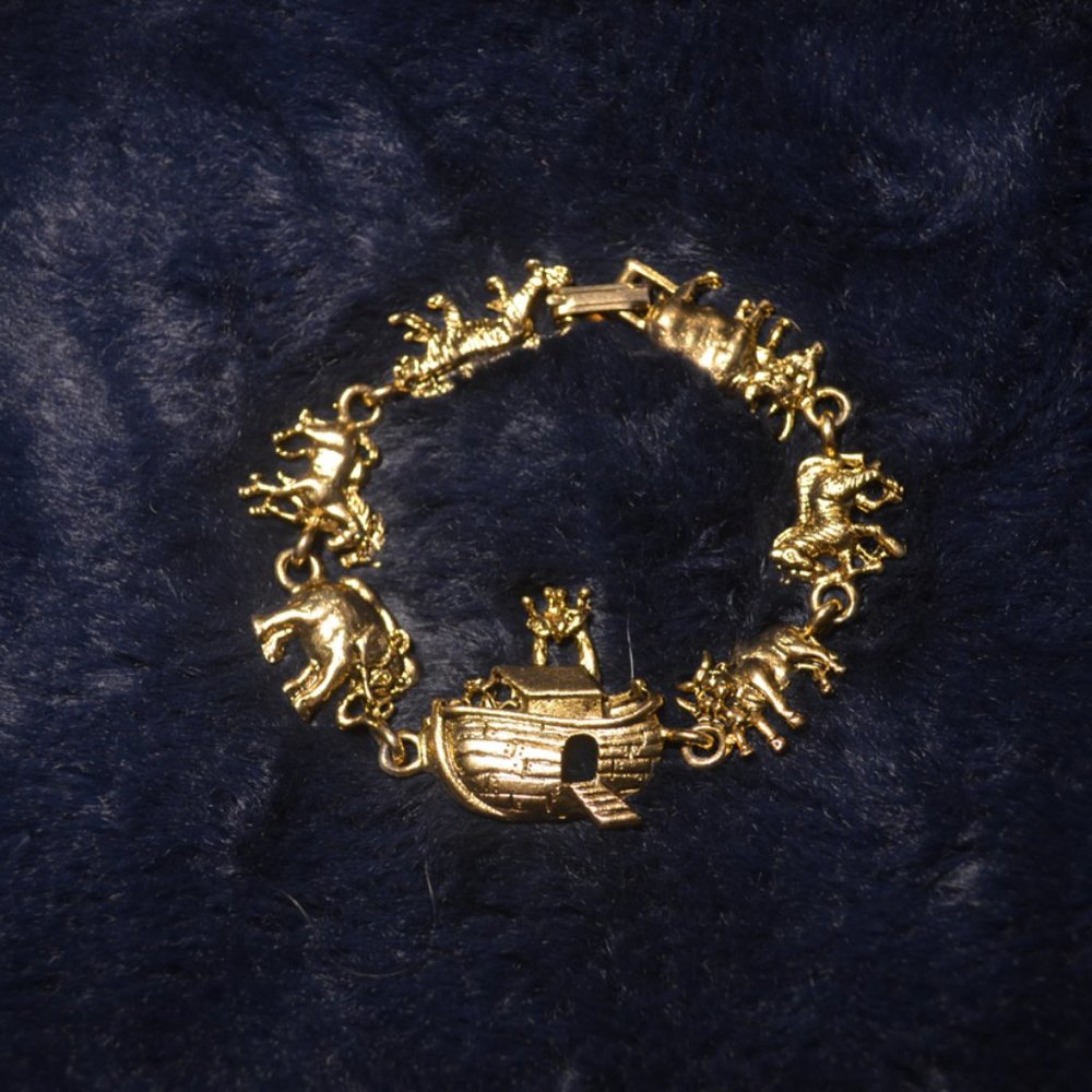 Charm Bracelet Noah Ark and Animals Retro Metal Figurines Golden